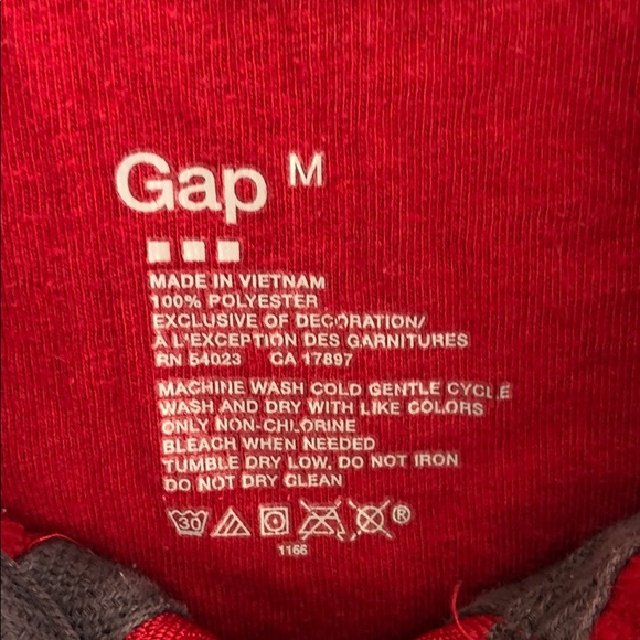 Gap women Red 1/4 zip fleece Sweater- Sz M - Picture 9 of 16